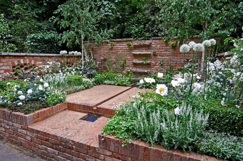 Jak zrobić podwyższone grządki z cegieł w ogrodzie samodzielnie? Jak zrobić podwyższone grządki z cegieł w ogrodzie samodzielnie?